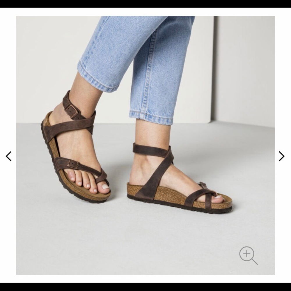 Birkenstock sandals- Yara model.